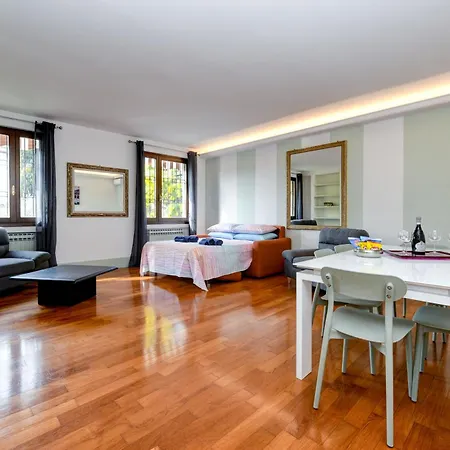 Appartement Le Finestre Sugli Ulivi Centro Storico Desenzano Desenzano del Garda