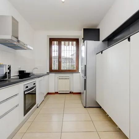 Le Finestre Sugli Ulivi Centro Storico Desenzano Appartement