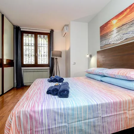 Appartement Le Finestre Sugli Ulivi Centro Storico Desenzano Desenzano del Garda
